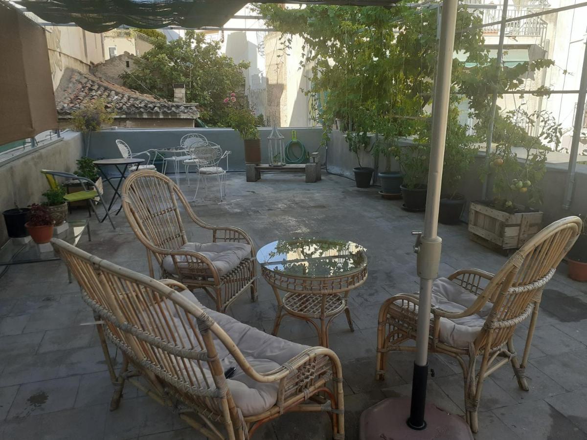 Appartement 17 Flats And Roof Garden à Athènes Extérieur photo